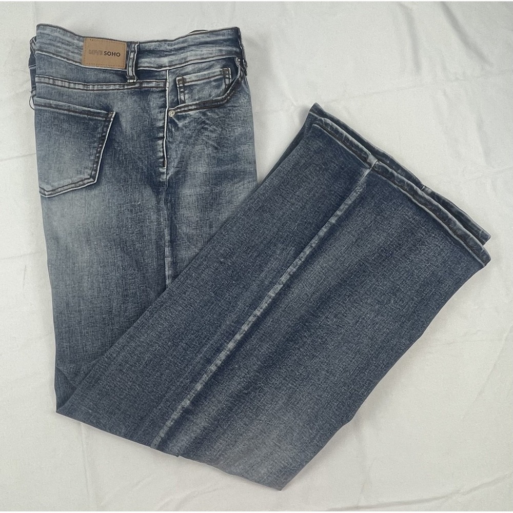 LOVE SOHO DENIM WOMENSโ JEANS SIZE 13 BLUE MEDIUM WAS H BOOTCUT DENIM
